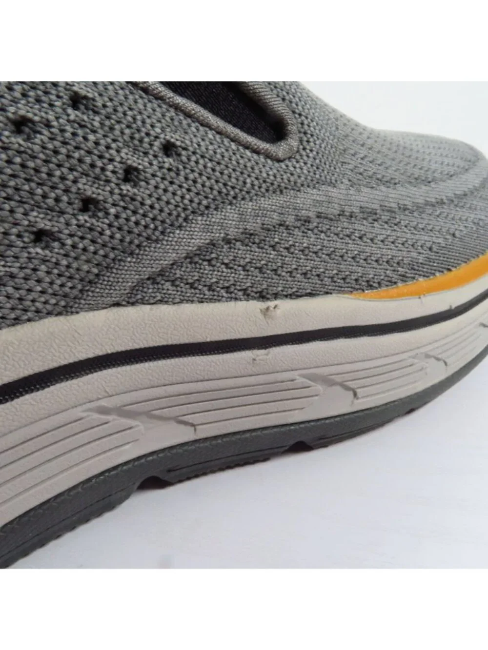 Skechers Men's Relaxed Fit Remaxed Edlow Sz 11 Charcoal Gray Slip On 204375